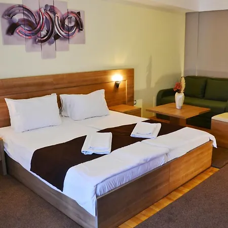 Park Lakeside Feriepark 4*