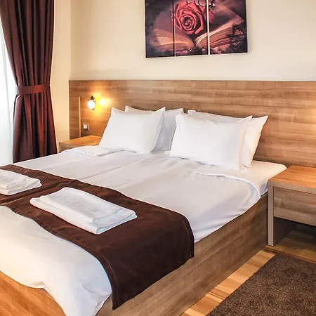 Park Lakeside 4*